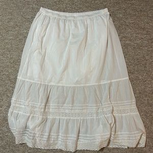 UO white maxi skirt